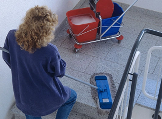 Reinigung der Gemeinschaftsbereiche von Gebäuden in Hummelsbüttel 22339